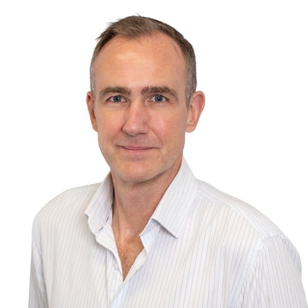 Alex Moynihan Photo