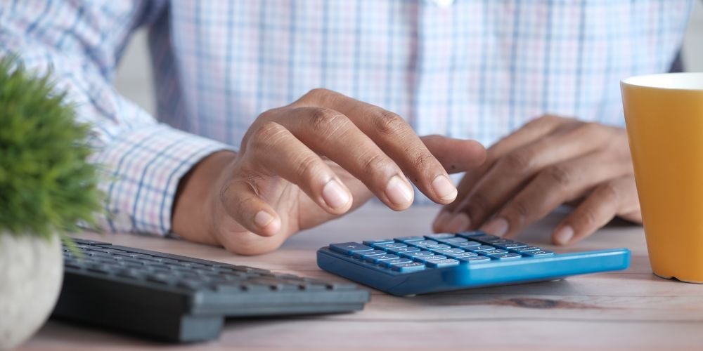 Tax calculator topic card generic 1000 x 500