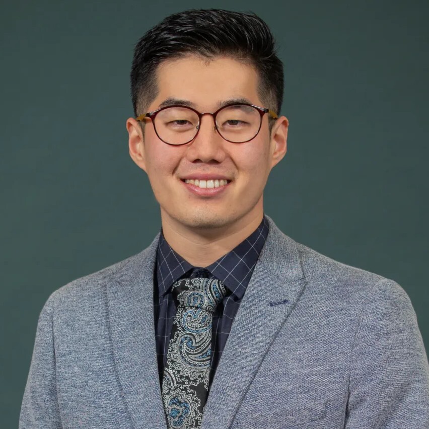 Leonard Hong Photo Cropped